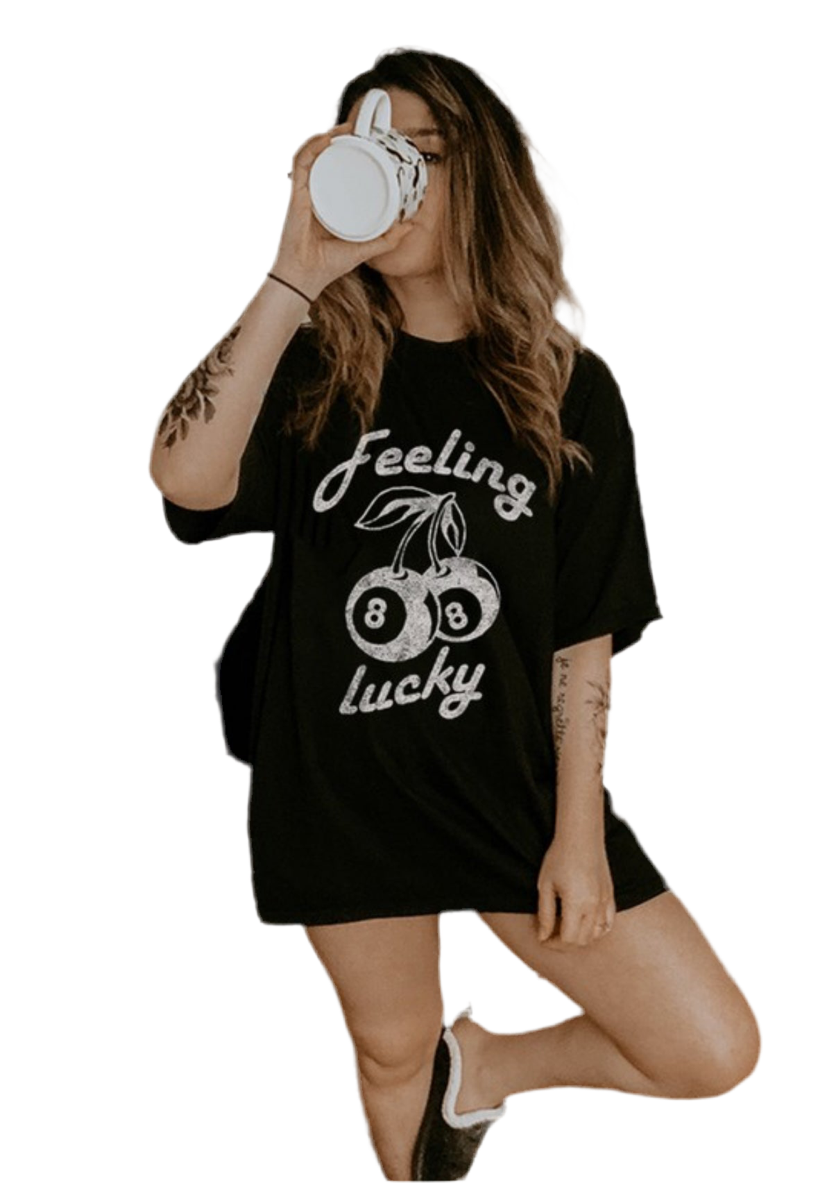 feeling lucky oversized tee-shirt in our black color